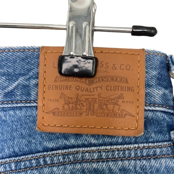 Levi’s Wedgie Icon Jeans in Athens Hera 24 - Picture 10 of 12